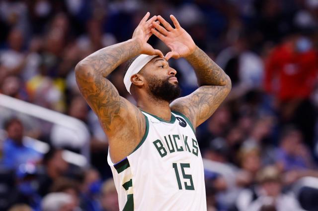 mk体育官网-进攻投不准防守挡不住,考辛斯的雄鹿生涯走到尽头