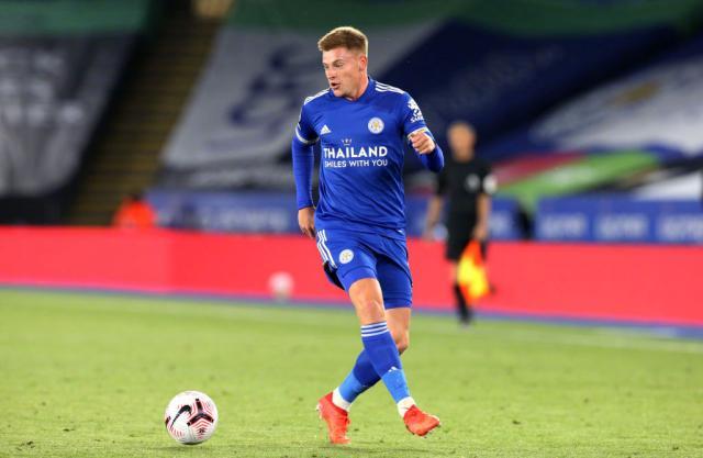 1610618264908048806.jpg 图片1 哈维·巴恩斯 莱斯特城 英超官方微博 图片1.jpg